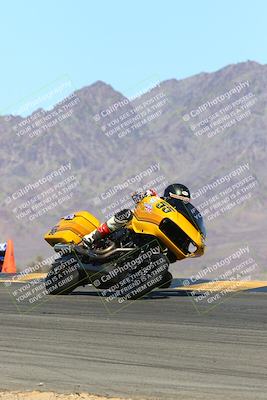 media/Feb-12-2022-SoCal Trackdays (Sat) [[3b21b94a56]]/Turn 9 Set 1 (1130am)/